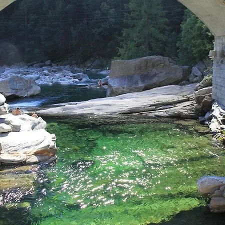 Rustico Luchessa Valle Verzasca Lavertezzo